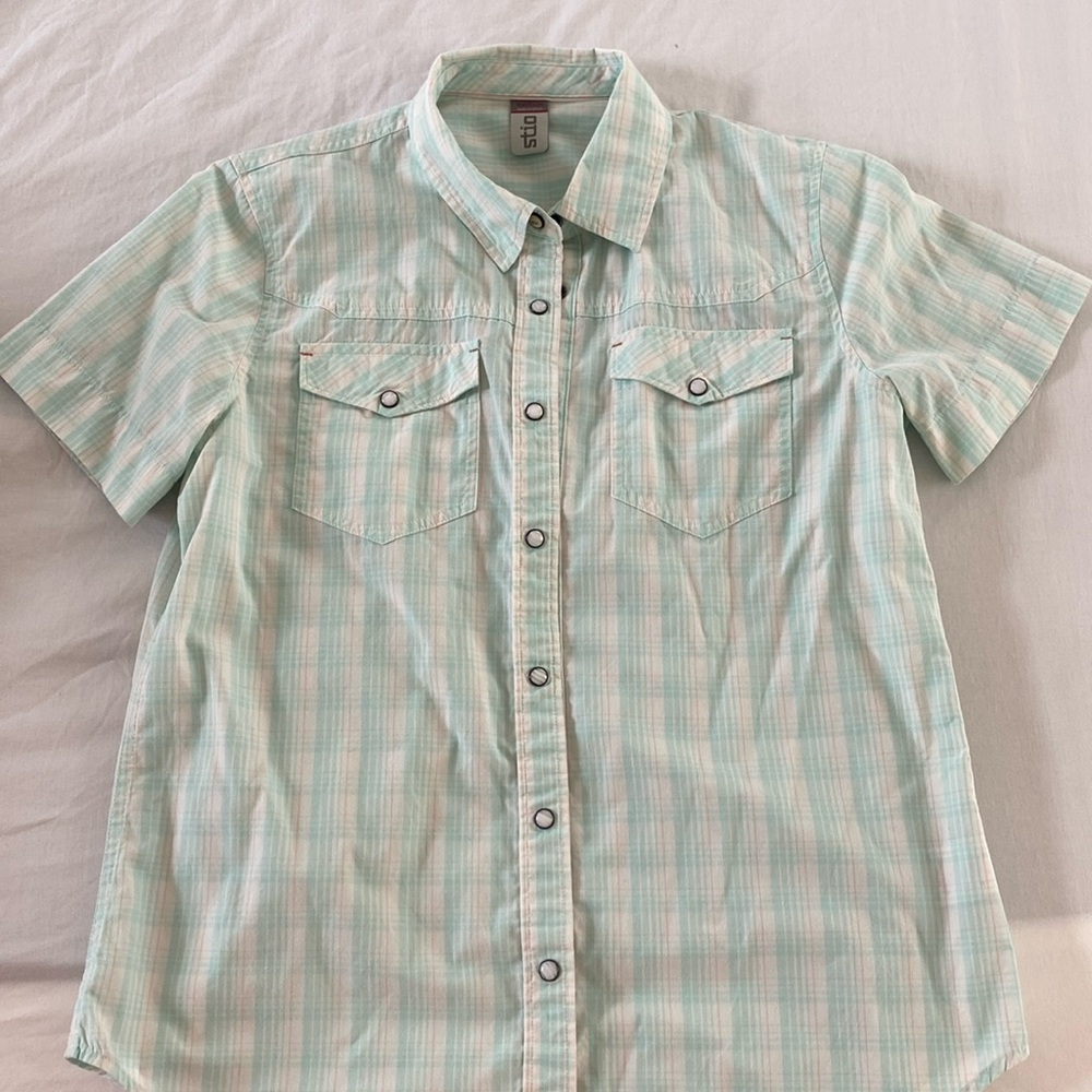 Stio Mint and White Woman’s Short-Sleeve Button-Down Shirt Size M